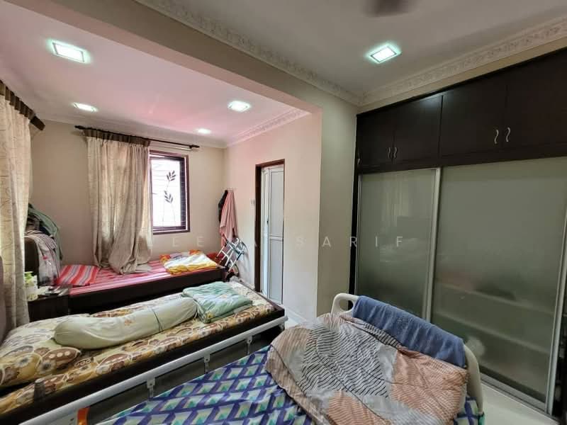 Rumah Teres 2 Tingkat untuk Dijual di Seksyen 7 (Kota Damansara) - Reena Sarif - Bedroom - PropertyGuru.com.my
