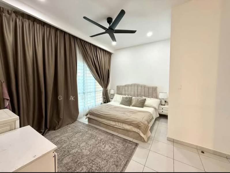 2-storey Terraced House for Sale in Setia Utama (Setia Alam) - KH Chong - Bedroom - PropertyGuru.com.my