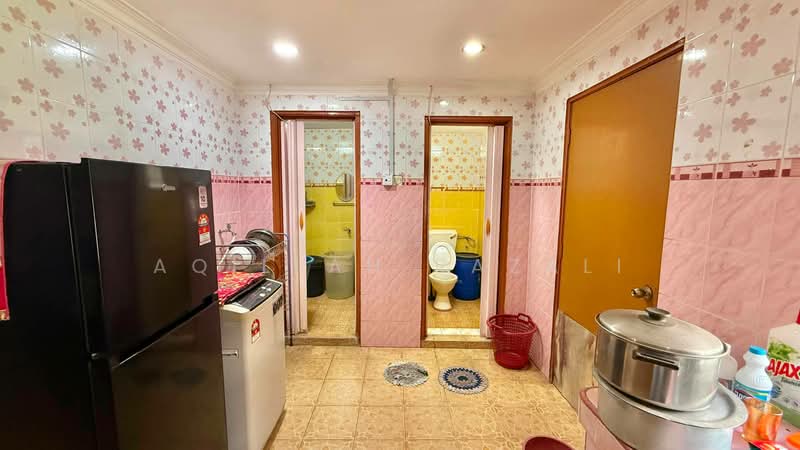 Terraced House for Sale in Seri Kembangan (Selangor) - Aqillah Razali - Kitchen - PropertyGuru.com.my