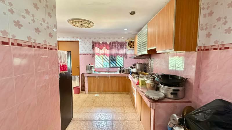 Terraced House for Sale in Seri Kembangan (Selangor) - Aqillah Razali - PropertyGuru.com.my