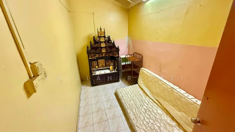 Terraced House for Sale in Seri Kembangan (Selangor) - Aqillah Razali - PropertyGuru.com.my