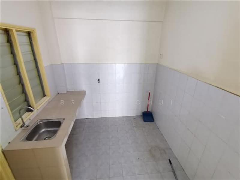 Apartment for Sale at Arena Green - Bryant Chui - Kitchen - PropertyGuru.com.my