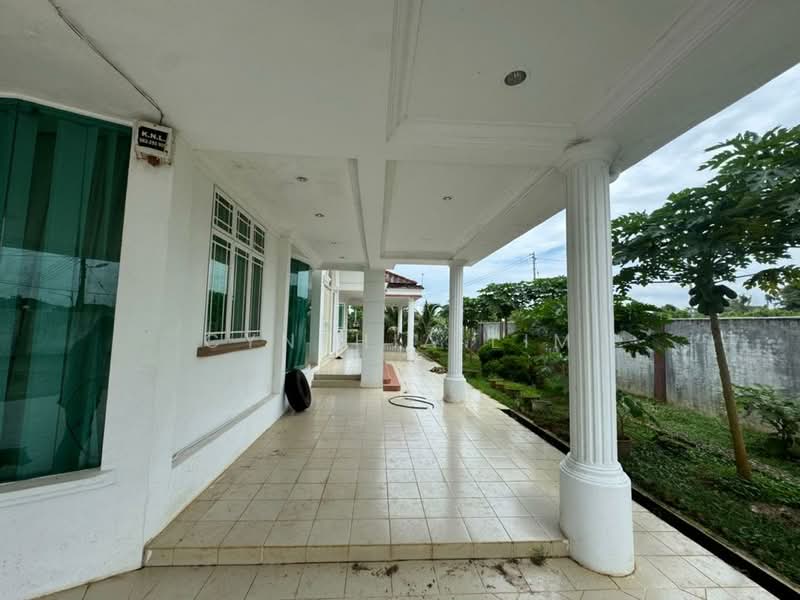 Bungalow for Sale in Kuching (Sarawak) - Cynthia Lim - Exterior - PropertyGuru.com.my