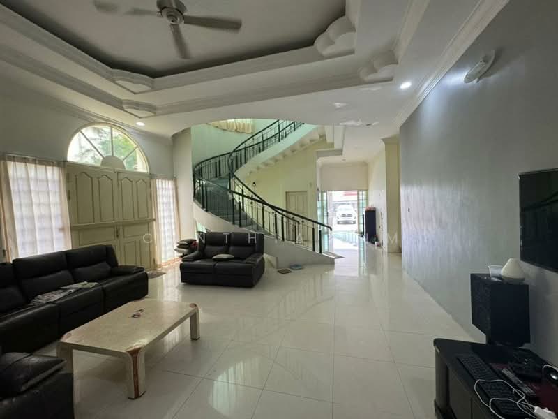 Bungalow for Sale in Kuching (Sarawak) - Cynthia Lim - Living Room - PropertyGuru.com.my