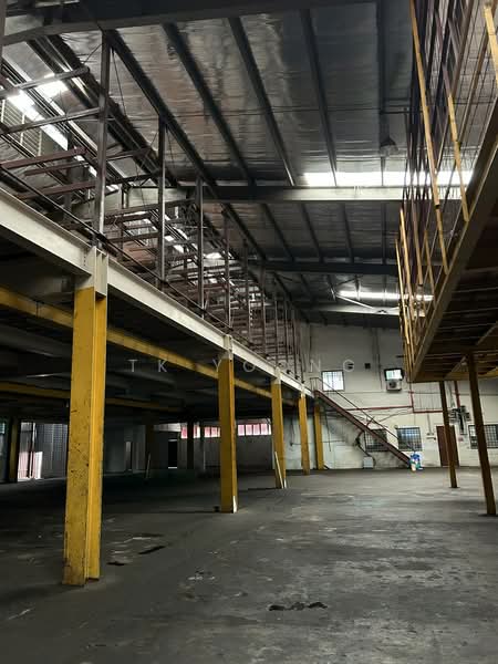 Warehouse for Rent in Taman Kepong (Kepong) - TK Yoong - Interior - PropertyGuru.com.my