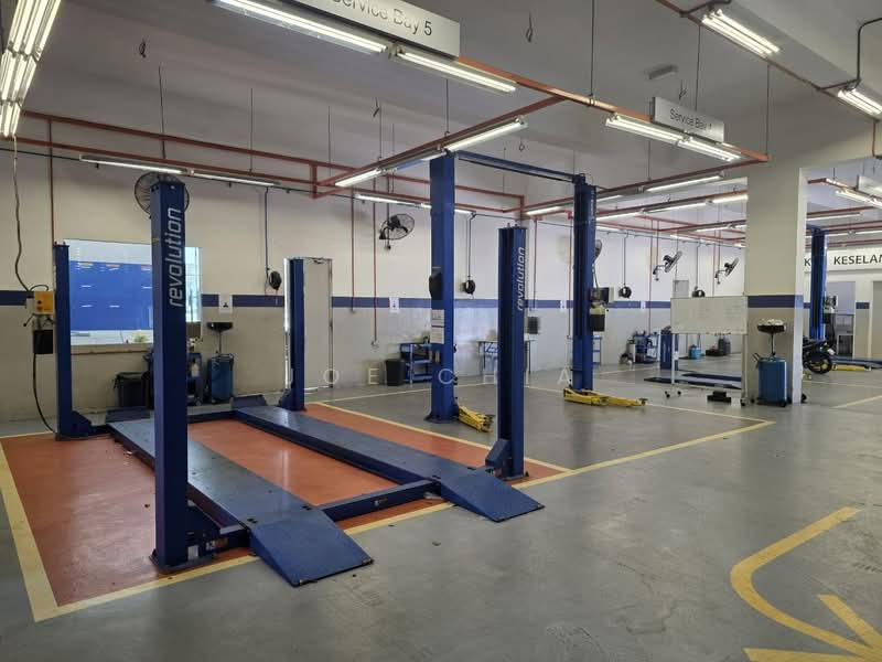 Factory for Rent in Pasir Gudang (Johor) - Joe Chia - Car Park - PropertyGuru.com.my
