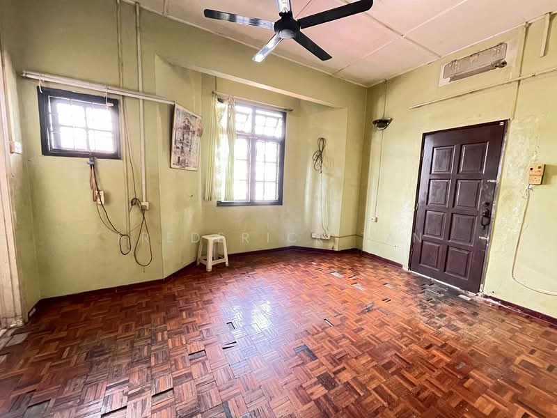 2-storey Terraced House for Sale in Kampung Batu Muda (Batu Caves) - Frederick Tan - Living Room - PropertyGuru.com.my