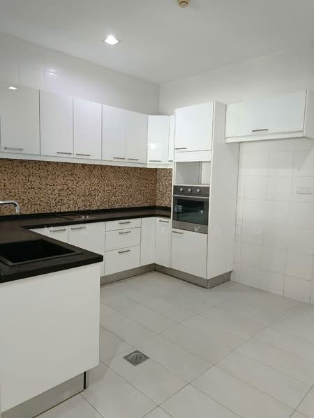 Rumah Teres 2.5 Tingkat untuk Dijual di USJ Heights (Subang Jaya) - Michael Kang - Kitchen - PropertyGuru.com.my