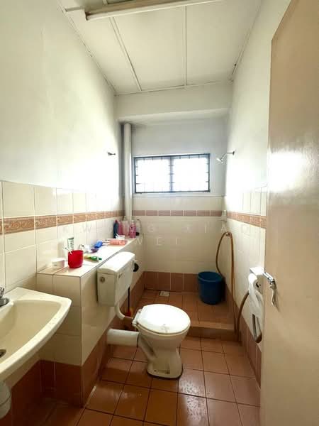 Rumah Teres 2 Tingkat untuk Dijual di Rawang Perdana 2 (Rawang) - Kwong Xiao Wei - Bathroom - PropertyGuru.com.my