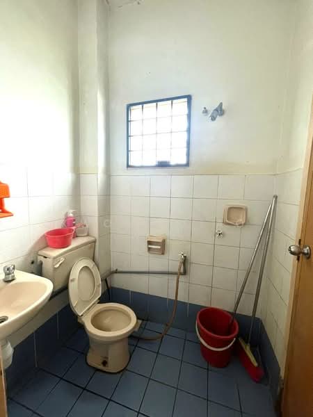 Rumah Teres 2 Tingkat untuk Dijual di Rawang Perdana 2 (Rawang) - Kwong Xiao Wei - Bathroom - PropertyGuru.com.my