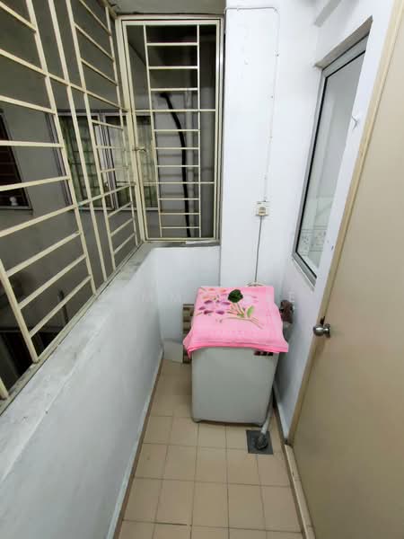 Kondominium untuk Disewa di Casa Damansara - Jimmy Lee - Balcony - PropertyGuru.com.my