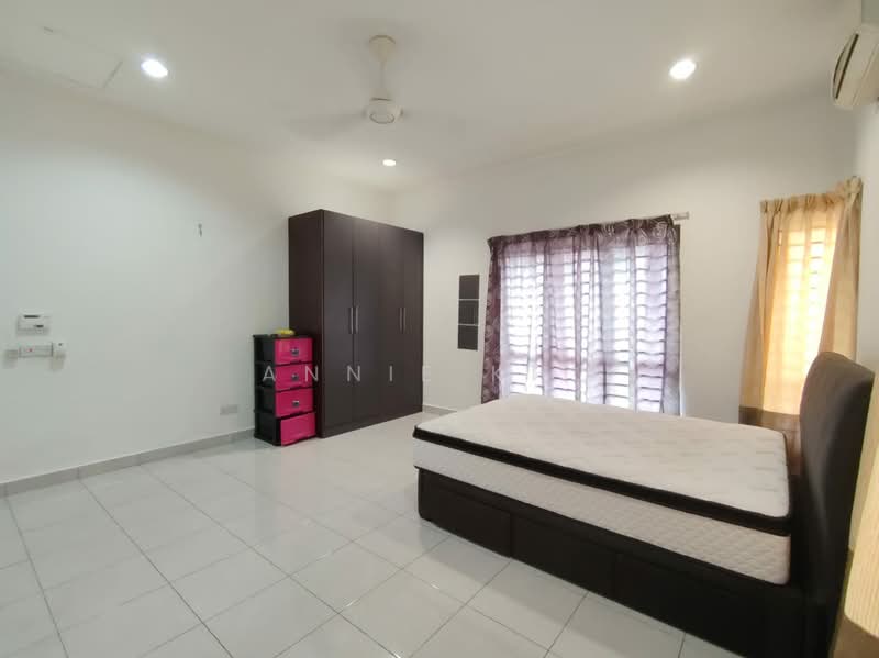Rumah Kluster untuk Disewa di Seksyen U13 (Setia Alam) - Annie Kho - Bedroom - PropertyGuru.com.my