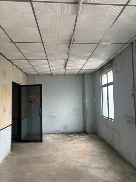 Factory for Rent in Taman Kajang Utama (Kajang) - Ivan Tan - Interior - PropertyGuru.com.my