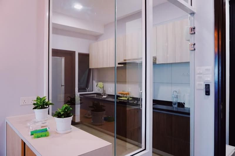 Servis Apartment untuk Dijual di Molek Regency - Ryon Teh - Kitchen - PropertyGuru.com.my