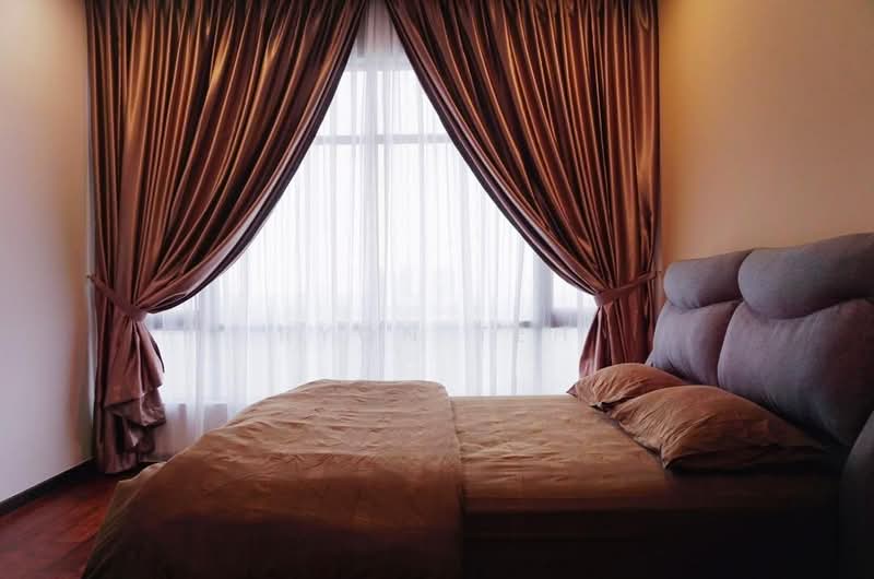 Servis Apartment untuk Dijual di Molek Regency - Ryon Teh - Bedroom - PropertyGuru.com.my