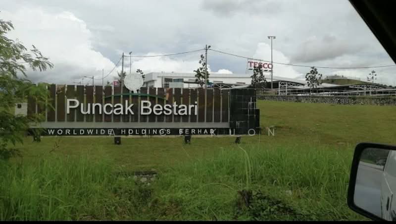 Rumah Berkembar untuk Dijual di Puncak Bestari (Puncak Alam) - Alice Kuon - Exterior - PropertyGuru.com.my