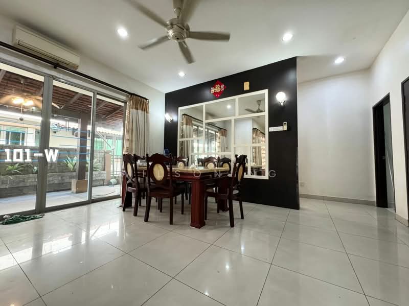 Semi-Detached House for Sale in Bandar Botanic (Klang) - Wilson Ng - Dining Room - PropertyGuru.com.my