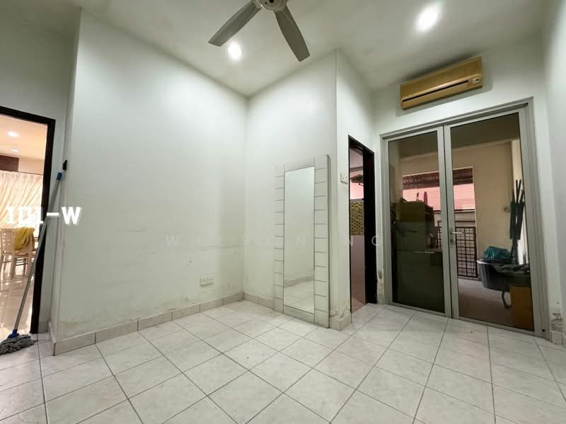 Semi-Detached House for Sale in Bandar Botanic (Klang) - Wilson Ng - Interior - PropertyGuru.com.my