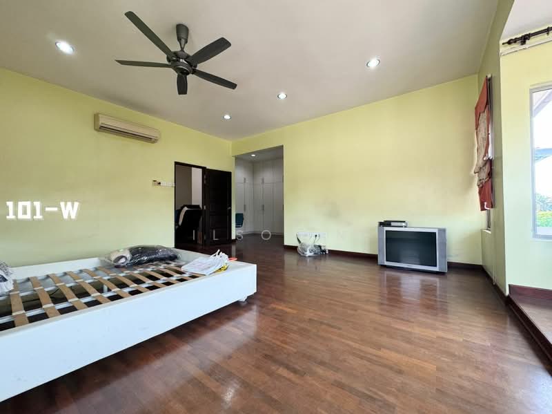 Semi-Detached House for Sale in Bandar Botanic (Klang) - Wilson Ng - Living Room - PropertyGuru.com.my