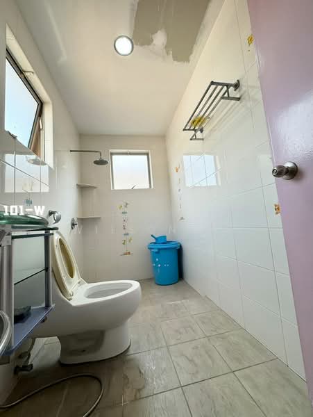 Semi-Detached House for Sale in Bandar Botanic (Klang) - Wilson Ng - Bathroom - PropertyGuru.com.my