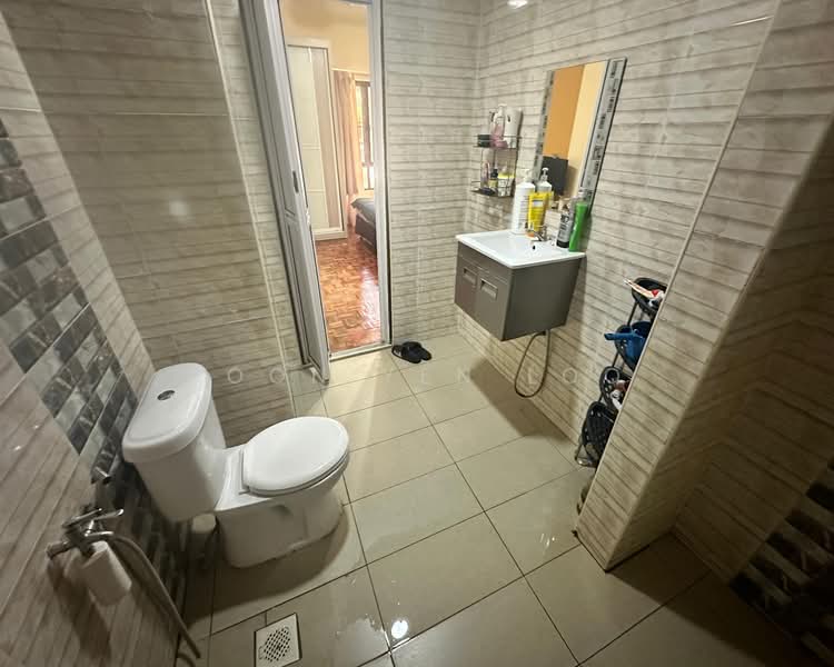 Condominium for Rent at Kuantan Tembeling Resort - Soon Yen Loo - Bathroom - PropertyGuru.com.my