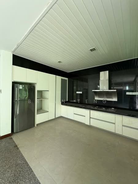 Bungalow for Sale in Bayan Lepas (Penang) - Bryan Teng - Kitchen - PropertyGuru.com.my
