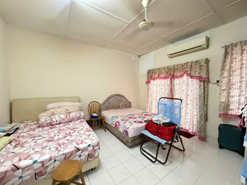 Terraced House for Sale in Taman Wangsa Permai (Kepong) - Yanis Cheong - Bedroom - PropertyGuru.com.my