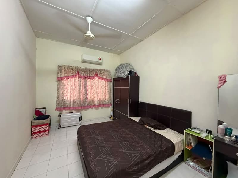 Terraced House for Sale in Taman Wangsa Permai (Kepong) - Yanis Cheong - Bedroom - PropertyGuru.com.my