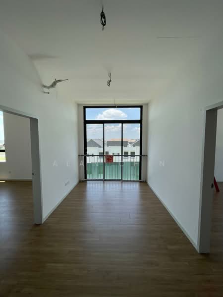 2-storey Terraced House for Sale in Bandar Gamuda Gardens (Rawang) - Alan Chin - Interior - PropertyGuru.com.my