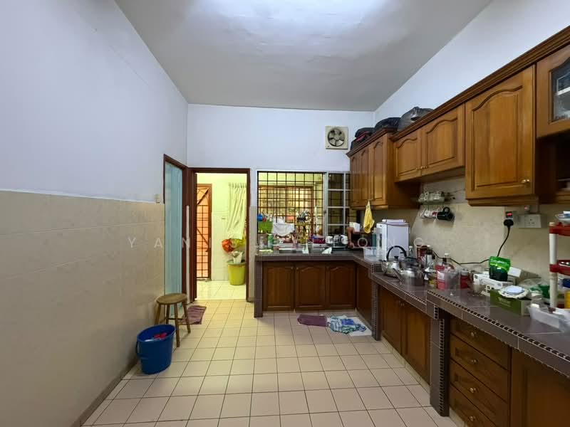 Rumah Teres 2 Tingkat untuk Dijual di Taman Wangsa Permai (Kepong) - Yanis Cheong - Kitchen - PropertyGuru.com.my