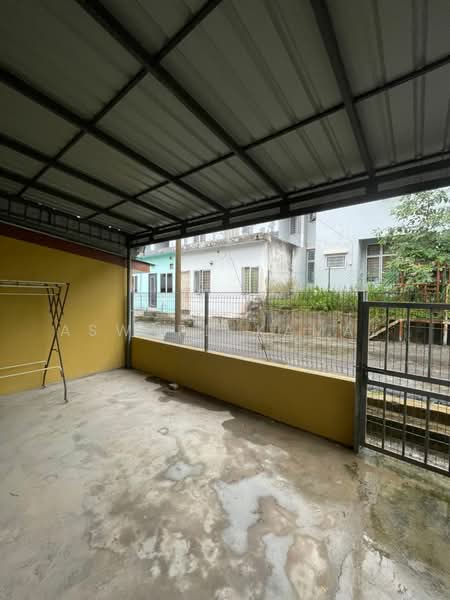 Terraced House for Sale in Nilai (Negeri Sembilan) - Asward Kamal - Exterior - PropertyGuru.com.my