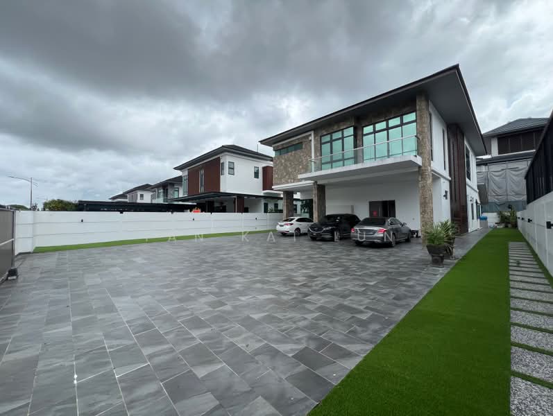Bungalow House for Sale in Setia Tropika (Johor Bahru) - Tan Kai Lun - PropertyGuru.com.my