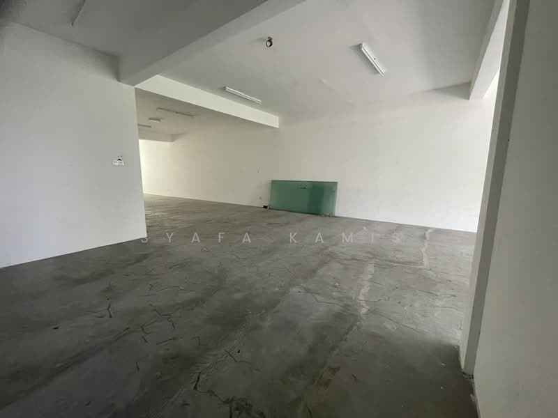 Shop / Office for Sale in Bandar Baru Uda (Tampoi) - Syafa Kamis - Interior - PropertyGuru.com.my