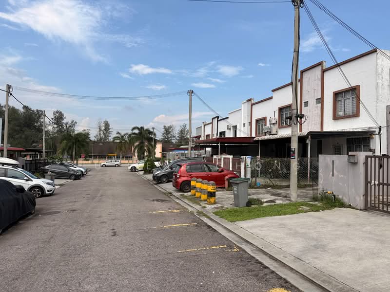 Rumah Teres 2 Tingkat untuk Dijual di Taman Daya (Johor Bahru) - Fu Heng Chong - PropertyGuru.com.my