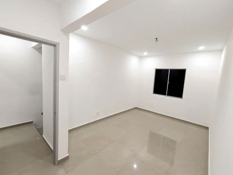 2-storey Terraced House for Sale in Bandar Seri Alam (Masai) - Calvin Lee - PropertyGuru.com.my