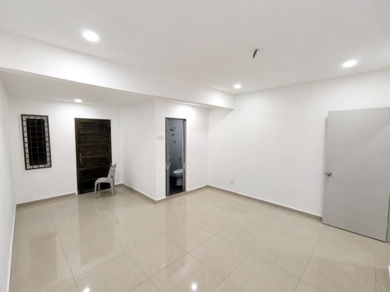 2-storey Terraced House for Sale in Bandar Seri Alam (Masai) - Calvin Lee - PropertyGuru.com.my