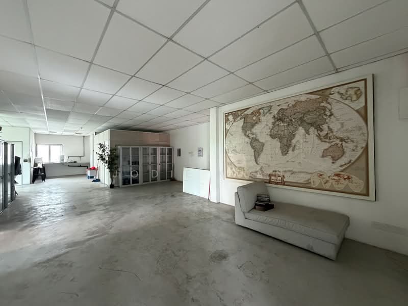 Shop for Sale in Bandar Meru Raya (Ipoh) - Jodie Kuan - Interior - PropertyGuru.com.my