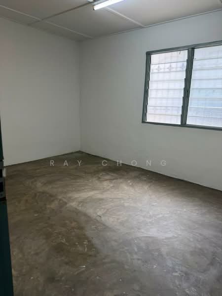 Rumah Teres 2 Tingkat untuk Disewa di Taman Castlefield (Sri Petaling) - Ray Chong - Bedroom - PropertyGuru.com.my
