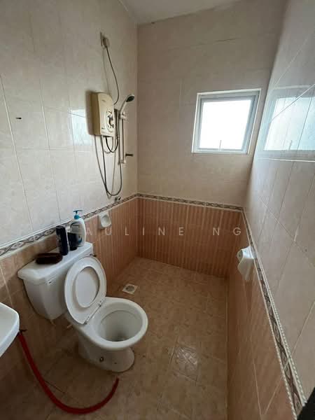 Apartment for Sale at Bistari Impian Apartment - Pauline Ng - Bathroom - PropertyGuru.com.my