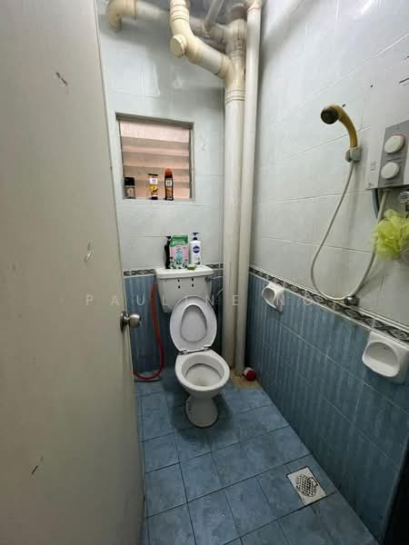 Apartment for Sale at Bistari Impian Apartment - Pauline Ng - Bathroom - PropertyGuru.com.my