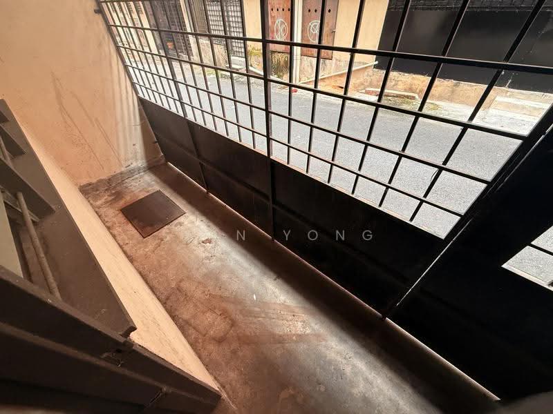 Kedai untuk Disewa di Damansara Damai (Damansara Damai) - Sean Yong - Exterior - PropertyGuru.com.my