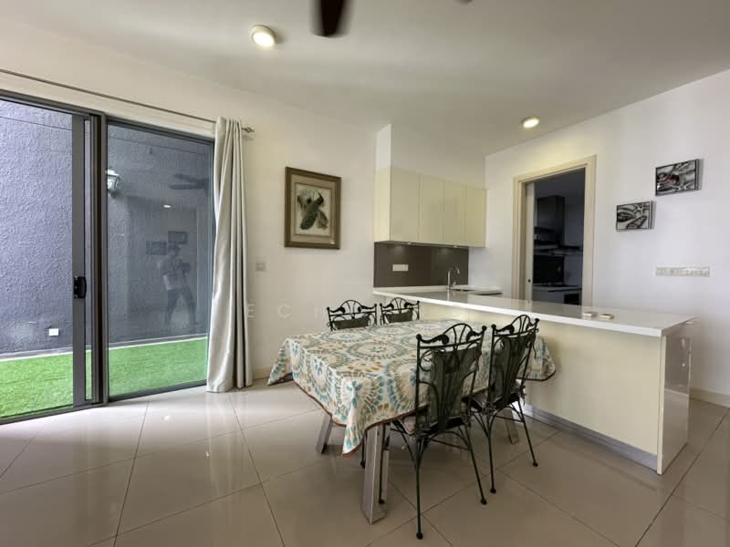 Kondominium untuk Dijual di The Westside Two - Echo Ng - Kitchen - PropertyGuru.com.my