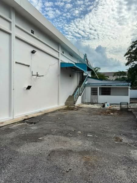 Detached Factory for Rent in Permas Jaya (Johor Bahru) - Savy Law - Exterior - PropertyGuru.com.my