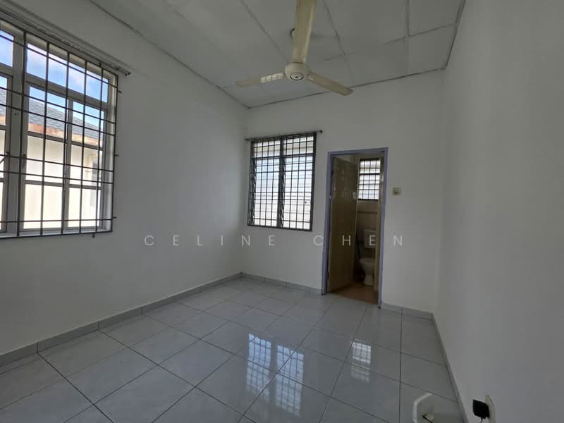 2-storey Terraced House for Sale in Taman Merdeka Jaya (Batu Berendam) - Celine Chen - Interior - PropertyGuru.com.my