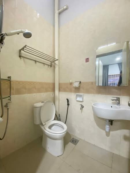 Rumah Teres 1 Tingkat untuk Disewa di Bandar Baru Permas Jaya (Permas Jaya) - Tommy Phua - Bathroom - PropertyGuru.com.my