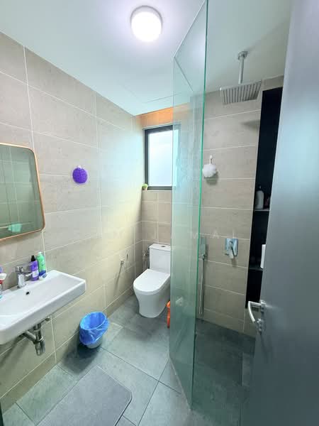 Condominium for Rent at The Valley Residences @ SkySierra - Sam Jamal - Bathroom - PropertyGuru.com.my