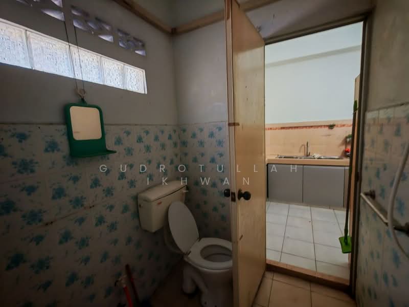 Rumah Teres 2 Tingkat untuk Dijual di Kajang (Selangor) - Gudrotullah Ikhwan - Bathroom - PropertyGuru.com.my