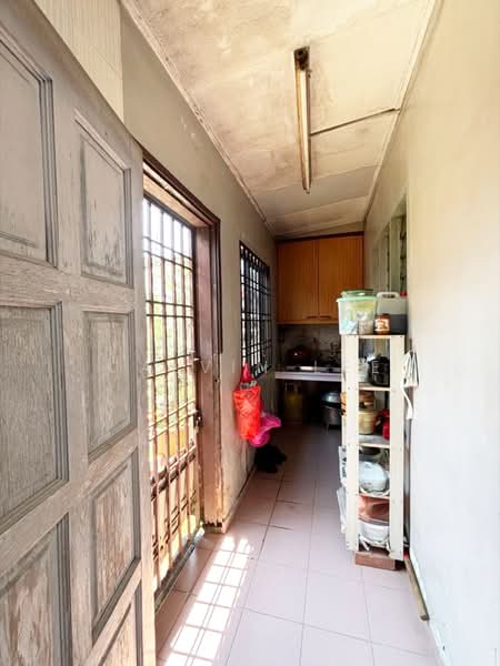 1-storey Terraced House for Sale in Jalan Parit Masjid (Pontian) - Calvin Lee - PropertyGuru.com.my