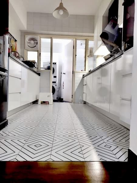 Kondominium untuk Dijual di Laman Suria - Mohd Zakri Mohd Zamberi - Kitchen - PropertyGuru.com.my