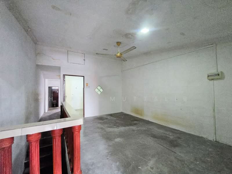 2-storey Terraced House for Sale in Kampung Melayu Ampang (Ampang) - Shafiq Muttalib - PropertyGuru.com.my